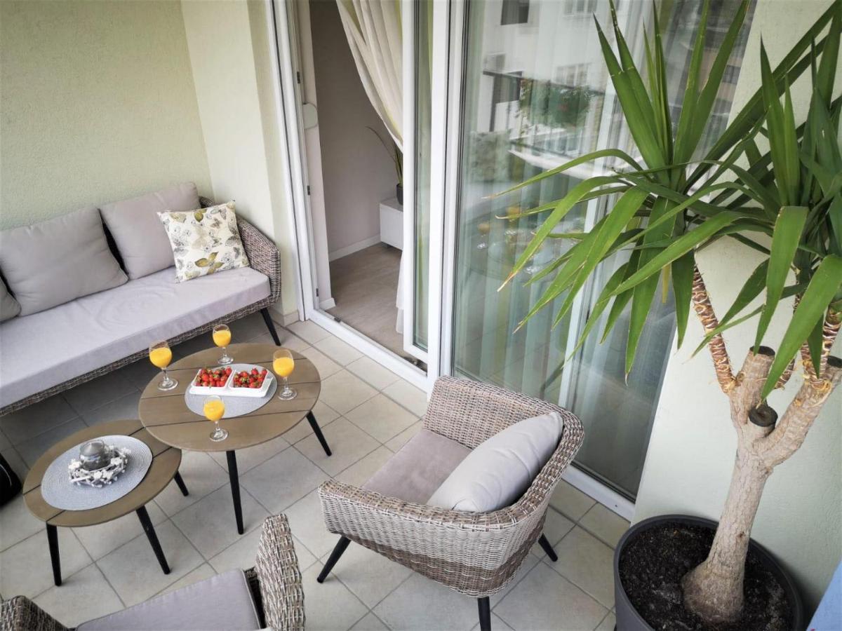 Apartments Villa Vujcic Makarska Exterior foto